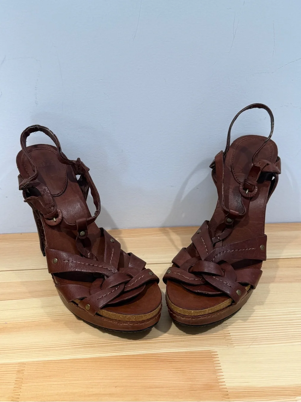 FRYE Grace Woven T-Strap Platform Block Heel Sandals | Brown | Size 10M